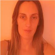 Maestra en Educación Infantil con más de 10 años de experiencia, especializada en apoyo escolar y refuerzo de primaria y ESO